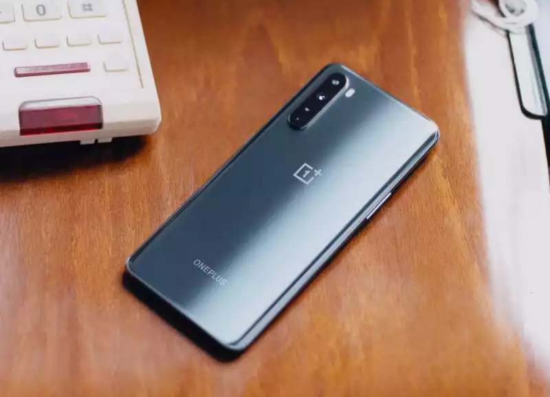 OnePlus Nord: 5 Reasons to Buy and 3 Reasons to Skip