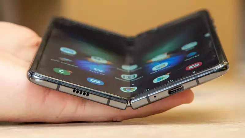 Samsung Galaxy Z Fold 2 and Galaxy Z Flip 5G price just leaked