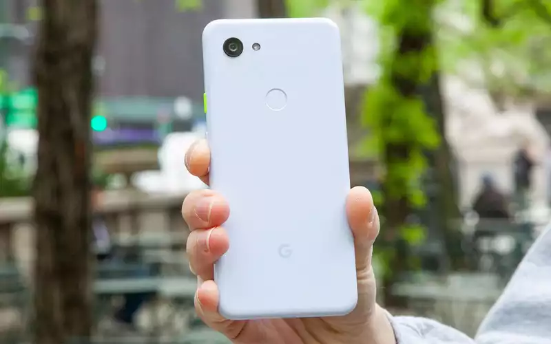 Google Pixel4a photos will give you the first look at the iPhone9challenger