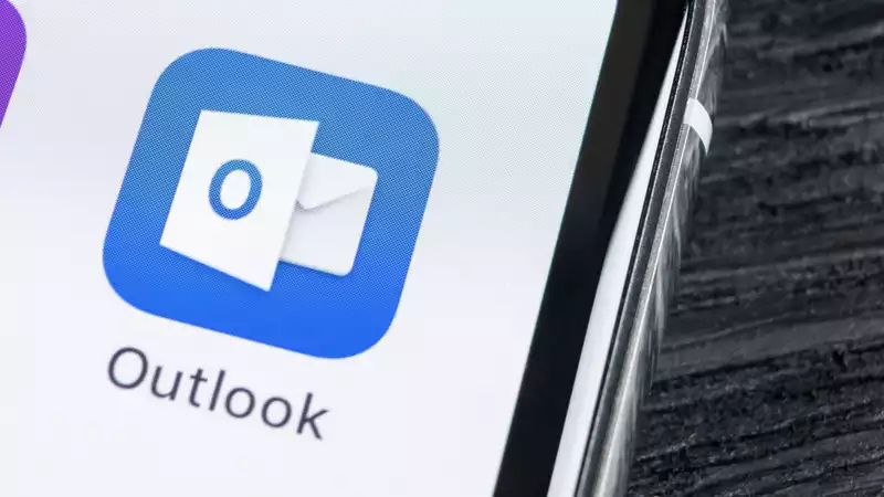 Microsoft Outlook is getting a big Makeover - and a Much Smarter Way to Book a Meeting