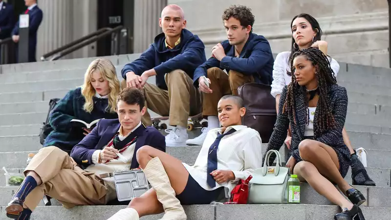 The Gossip Girl reboot has just been canceled on HBO Max after 2 seasons