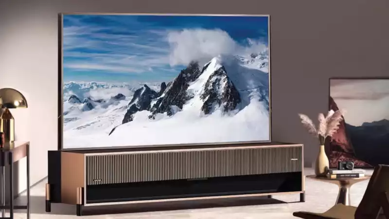 Hisense Unveils 110-inch Mini LED TV with 10,000 nits of Brightness