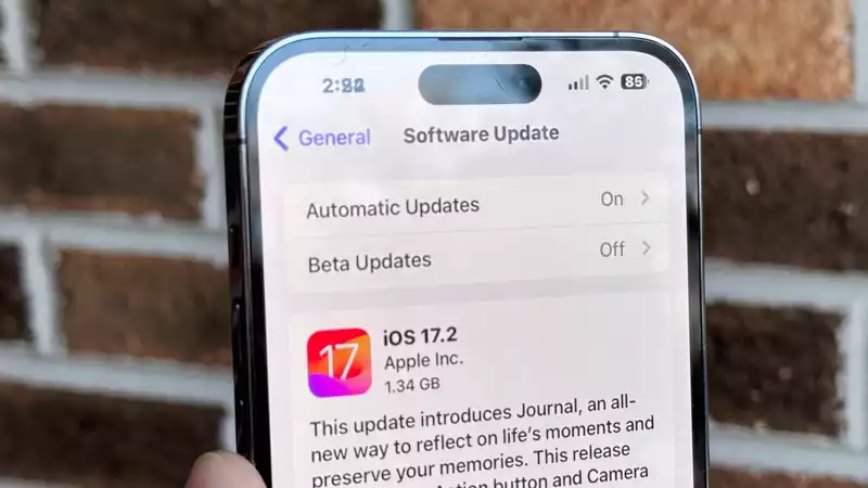 iOS 17.2 Released - Try All New iPhone Features