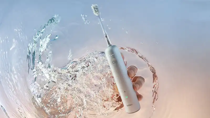 Say hello to the latest in oral hygiene with Rifen's new high-tech toothbrush!