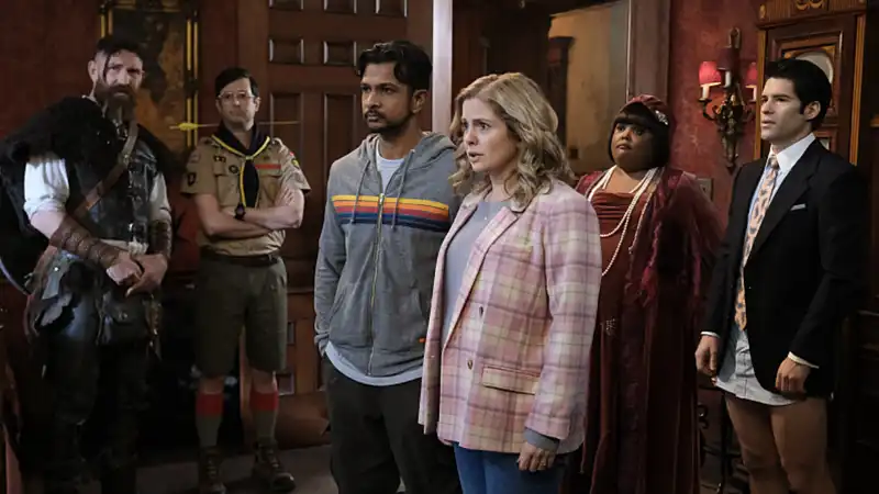 How to Watch "Ghost" Season 3 Online - Watch the U.S. Situation Comedy from Anywhere