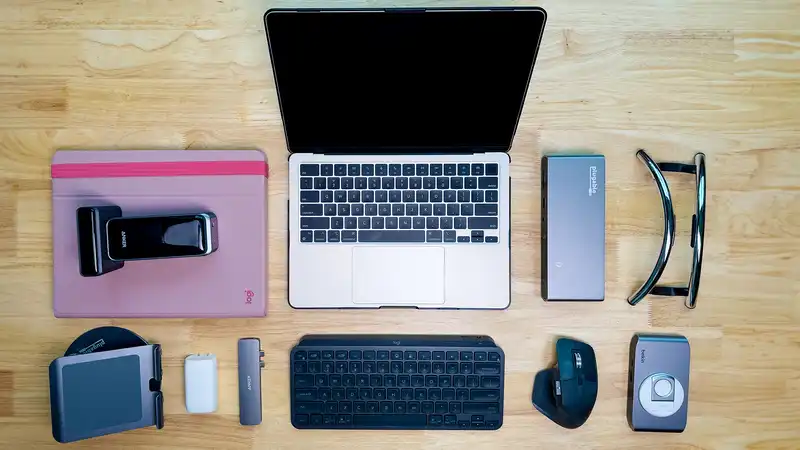 We've tried dozens of MacBook accessories, and here are five of our favorites from the $17 range.