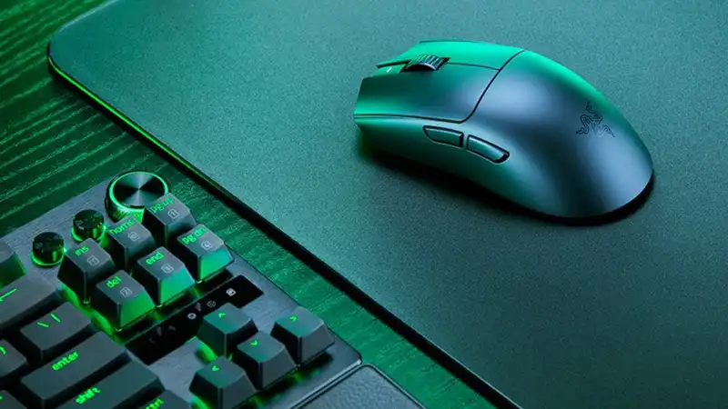 Razer's new Viper V3 Pro gaming mouse boasts an impressive polling rate of 8000 Hz.