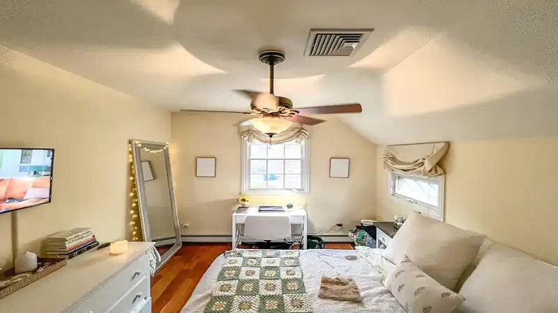 I smartened up my girlfriend's bedroom for under $100.