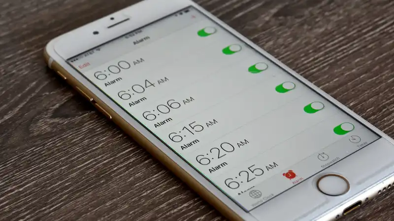 Apple iPhone Alarm Clock Not Working for Some Users - What You Need to Know