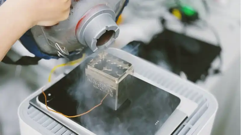 Apple M4 and iPad Pro Break Performance Records when Immersed in Liquid Nitrogen