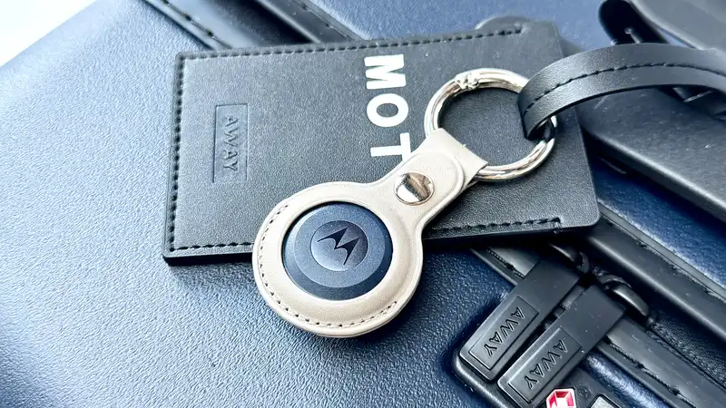 Motorola's new $29 Key Finder has two major advantages over Apple's AirTags.