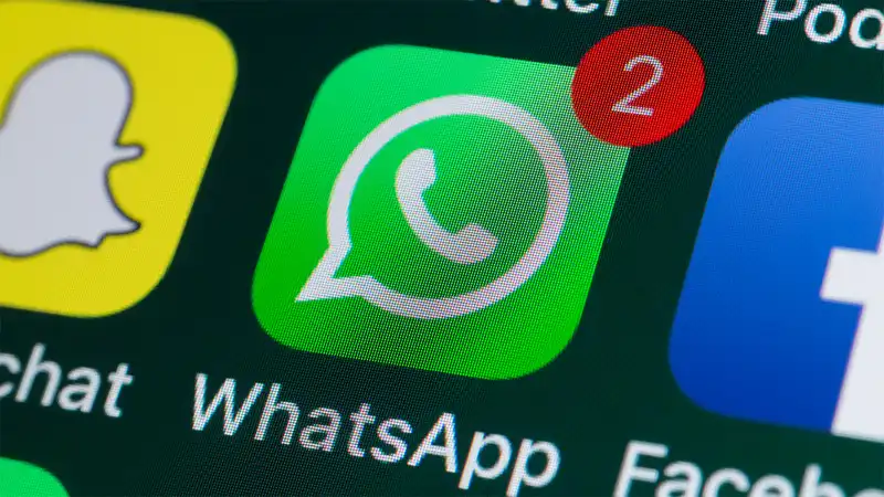 WhatsApp the next social media to go down in Pakistan - Can you still contact relatives?